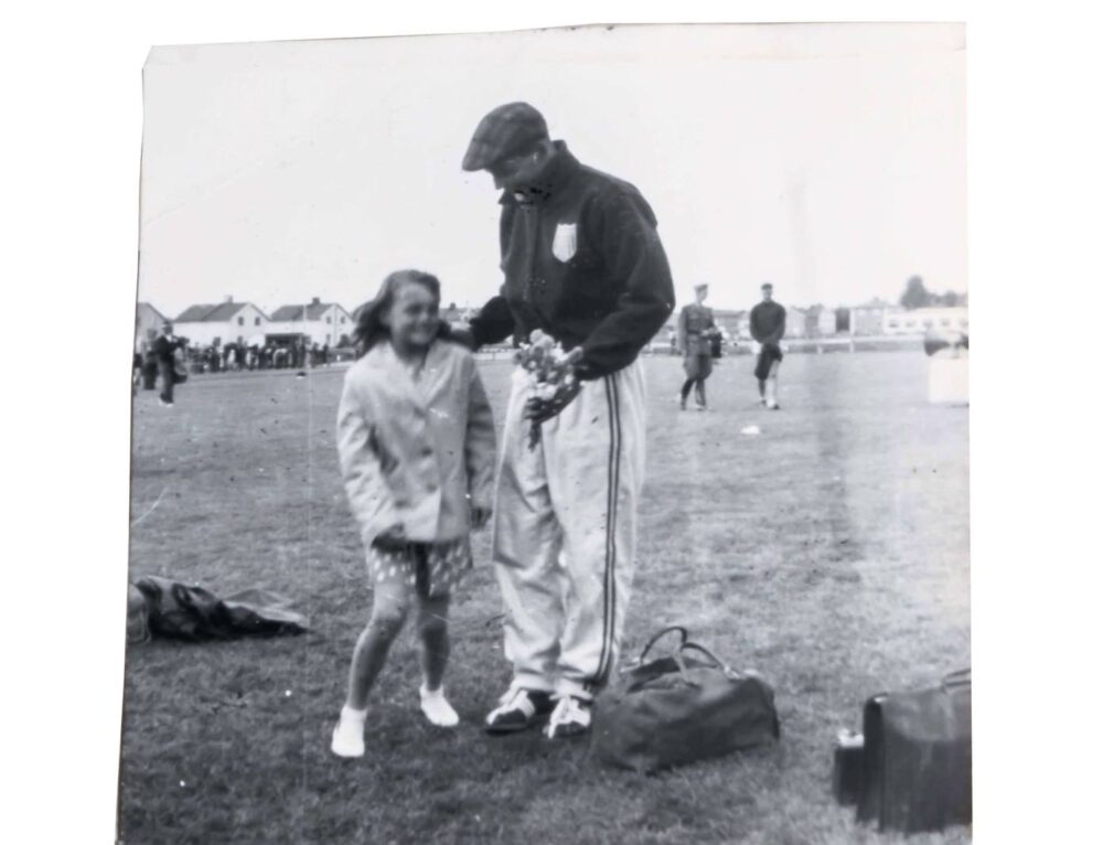 How Much Does Shoe Weight Affect Running Performance? V.O2 News